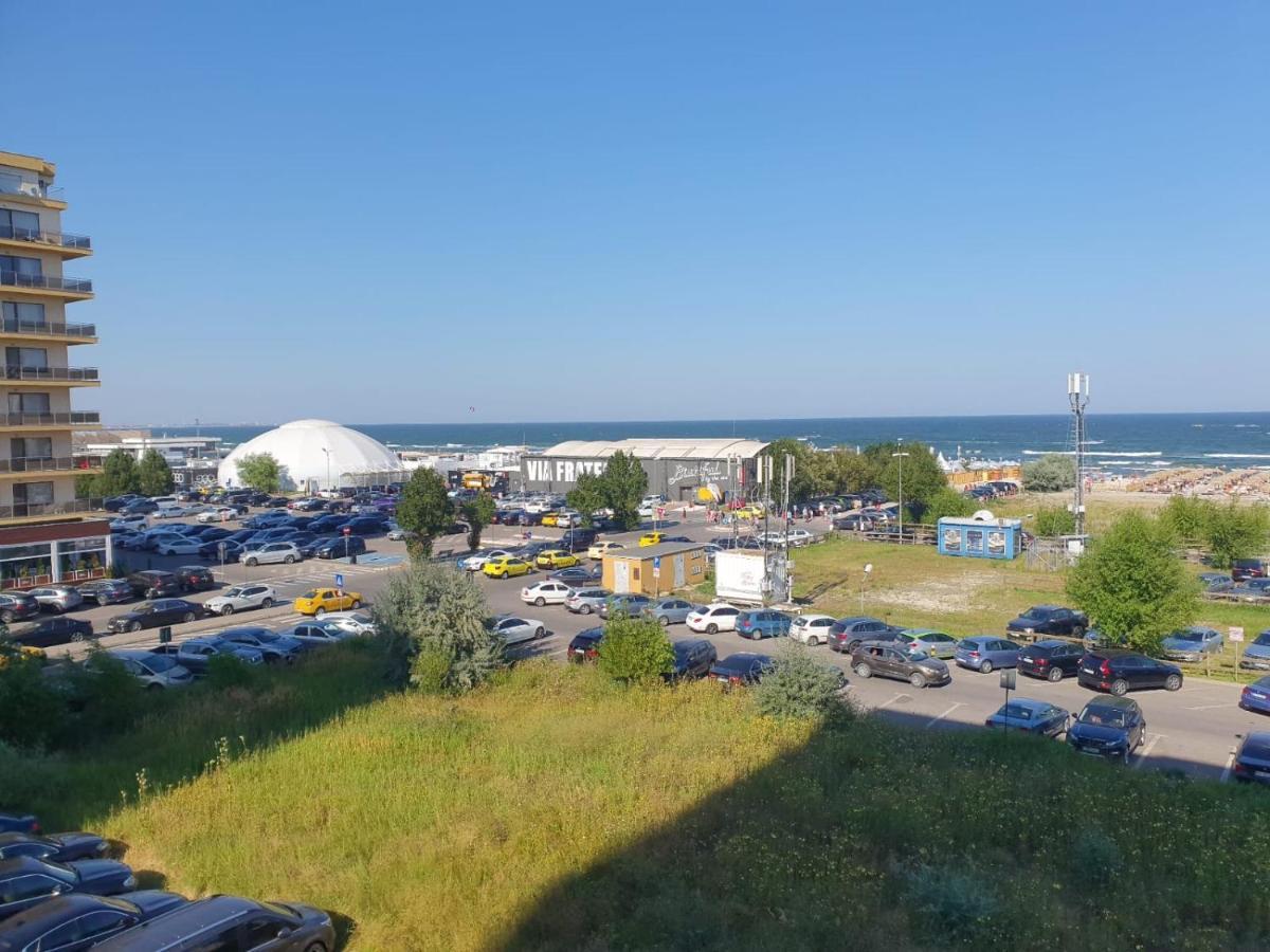 Fratellyvibe Mamaia Apartment Bagian luar foto
