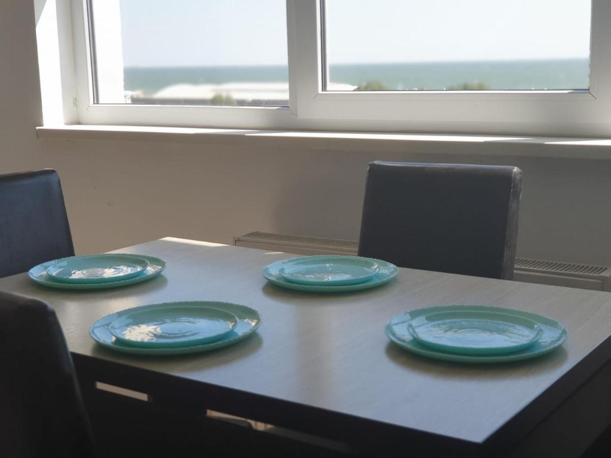Fratellyvibe Mamaia Apartment Bagian luar foto