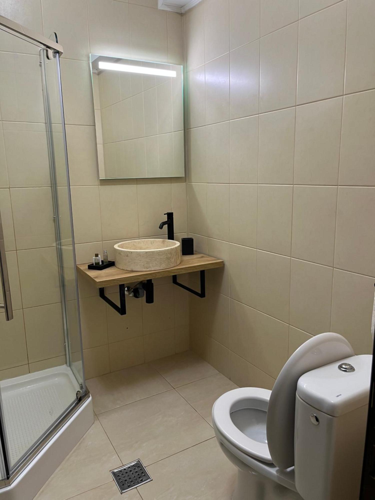 Fratellyvibe Mamaia Apartment Bagian luar foto