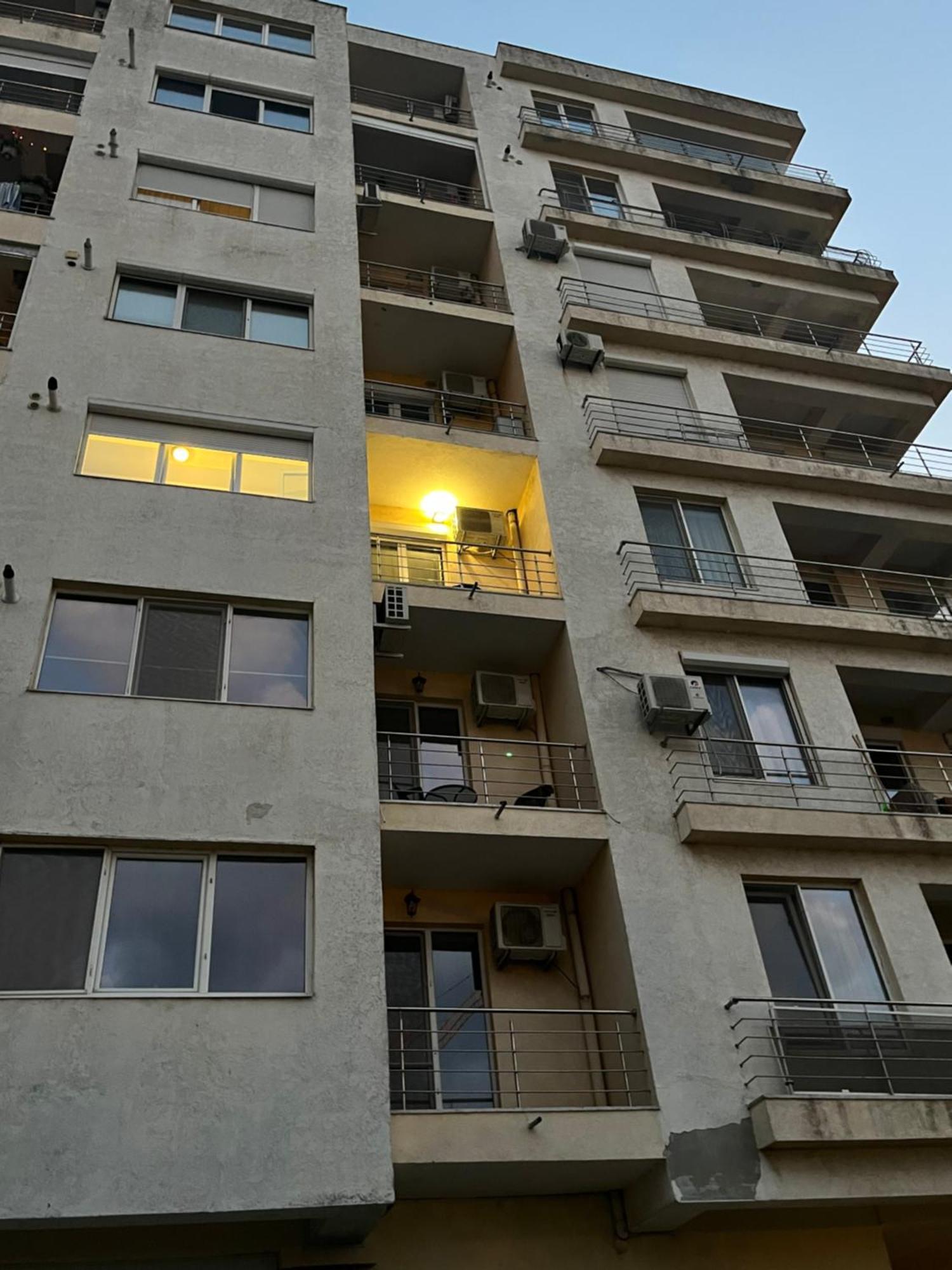 Fratellyvibe Mamaia Apartment Bagian luar foto